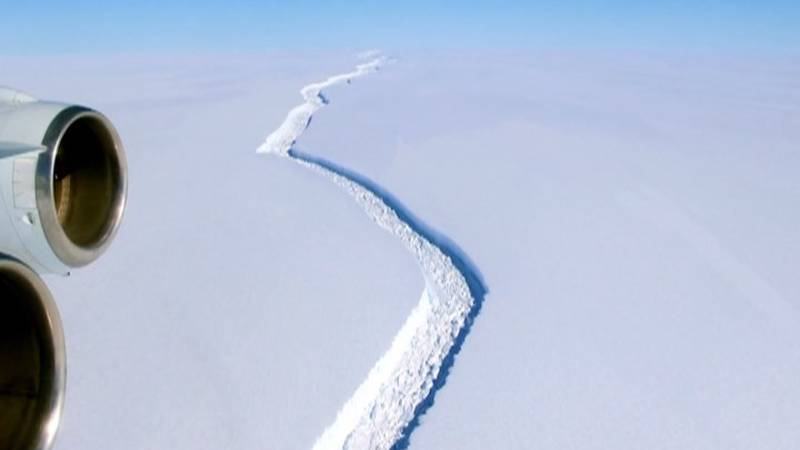 Promo Image: Massive Iceberg Breaks Free from Antarctica