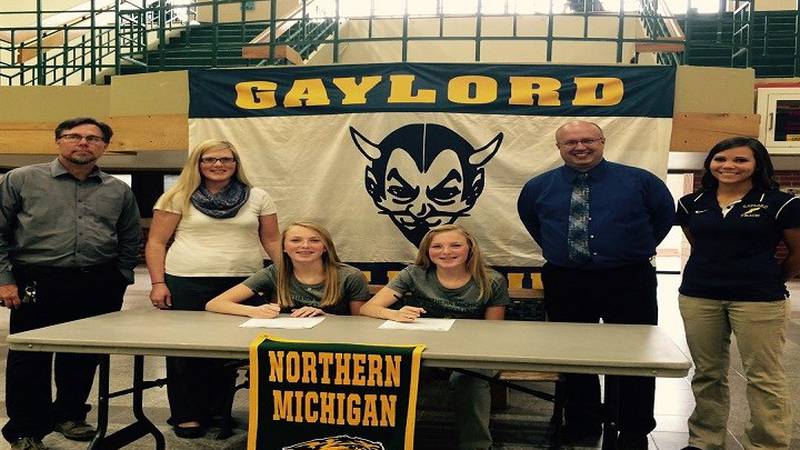 Promo Image: Gaylord Student-Athletes Sign with NMU