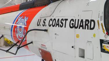 Search for Missing Ice Climber Suspended by Coast Guard