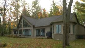 Amazing Northern Michigan Homes: Lake Mitchell Living