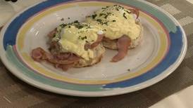 Eggs Benedict with Sauce Hollandaise