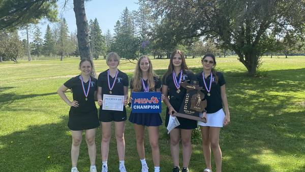 Cedarville DeTour Girls Golf Wins Upper Peninsula State Championship
