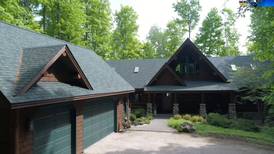 Amazing Northern Michigan Homes: Torch Lake Custom Log Cabin