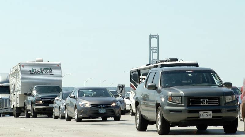 Promo Image: With Mid-Week Holiday, Increased Traffic Delays Near Mackinac Bridge are Expected