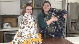 Crafting with the Katies: DIY your own tie blanket!