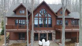 Amazing Northern Michigan Homes: Boyne Mountain Log Home
