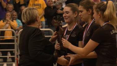 Leland drops 3 straight sets in state runner-up finish, head coach Laurie Glass announces retirement
