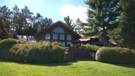 Amazing Northern Michigan Homes: Lewiston Private Lake Home