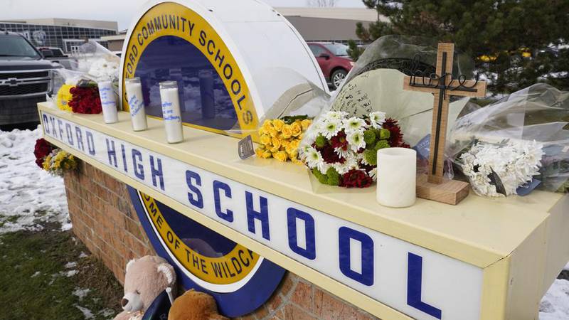 Promo Image: Oxford High School Reopening Nearly 2 Months After Shooting