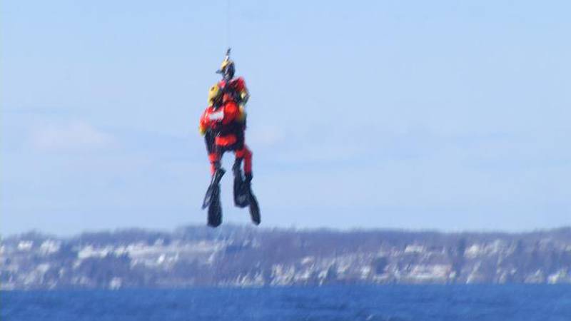Promo Image: U.S. Coast Guard Air Station Traverse City Performs Multi-Step Rescue Swimmer Training